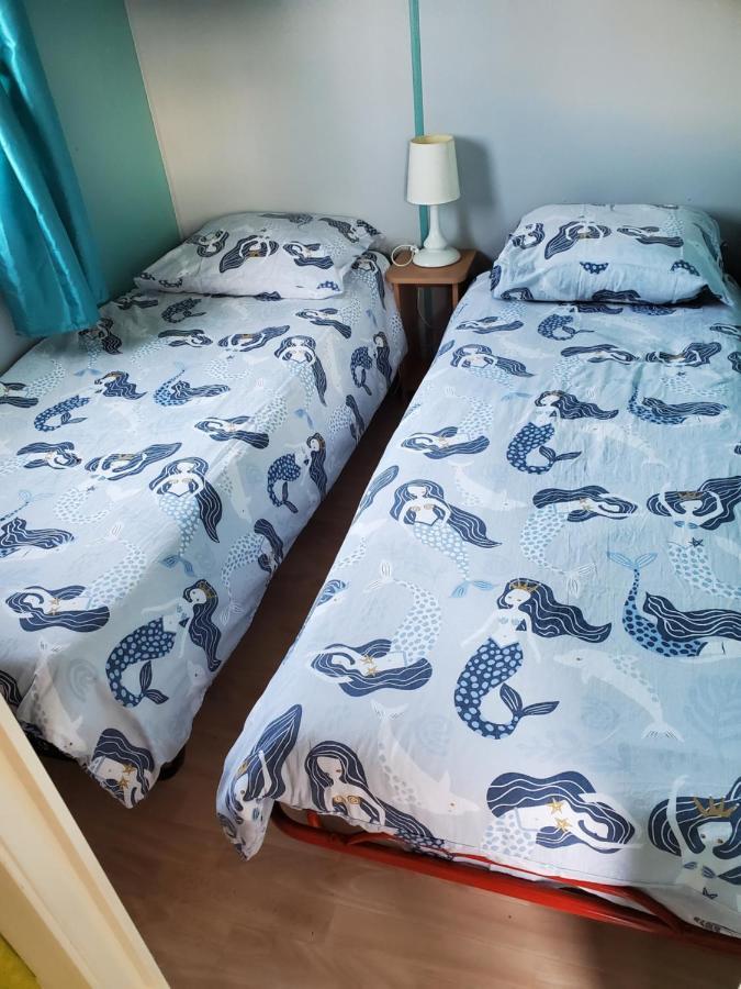 Mobil Home Chez L Habitants サン・ジャン·ド・モン エクステリア 写真